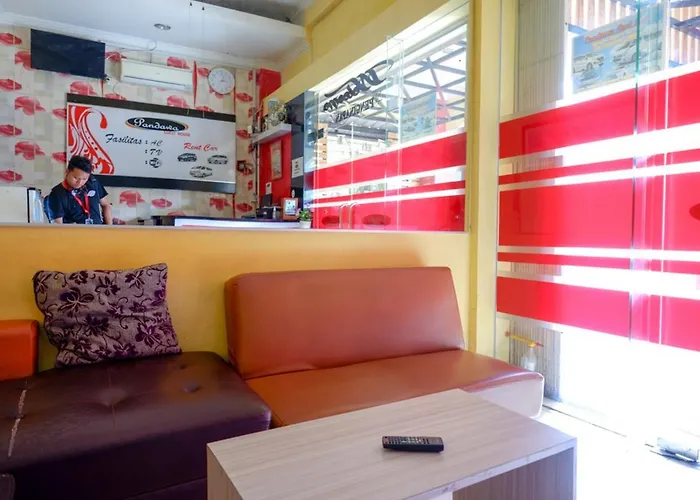 Pandawa Guest House At Ngaliyan Square Mitra Reddoorz Semarang