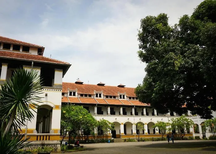 Guest House Nozz Semarang